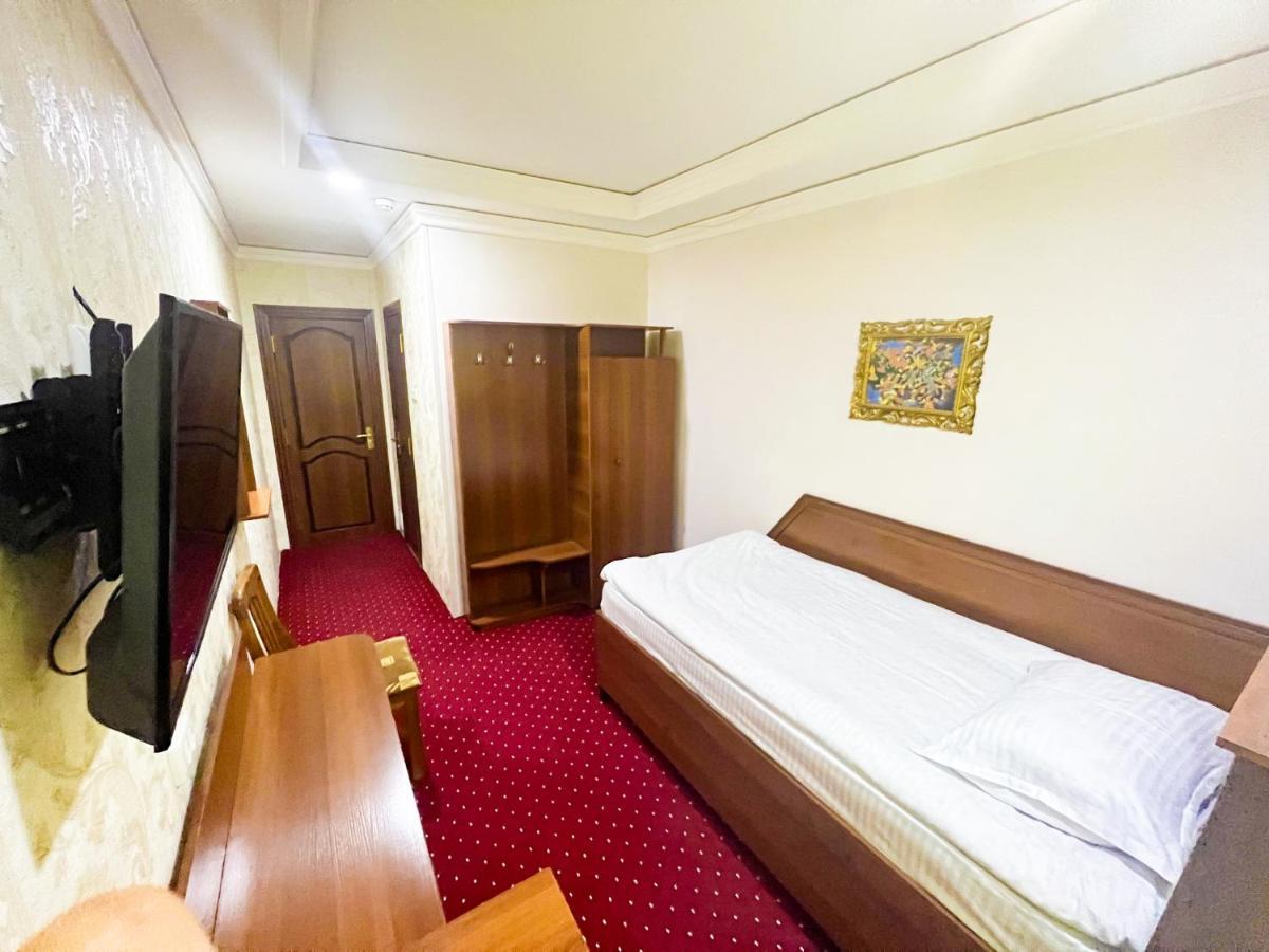 Reikartz Urgench Otel Dış mekan fotoğraf
