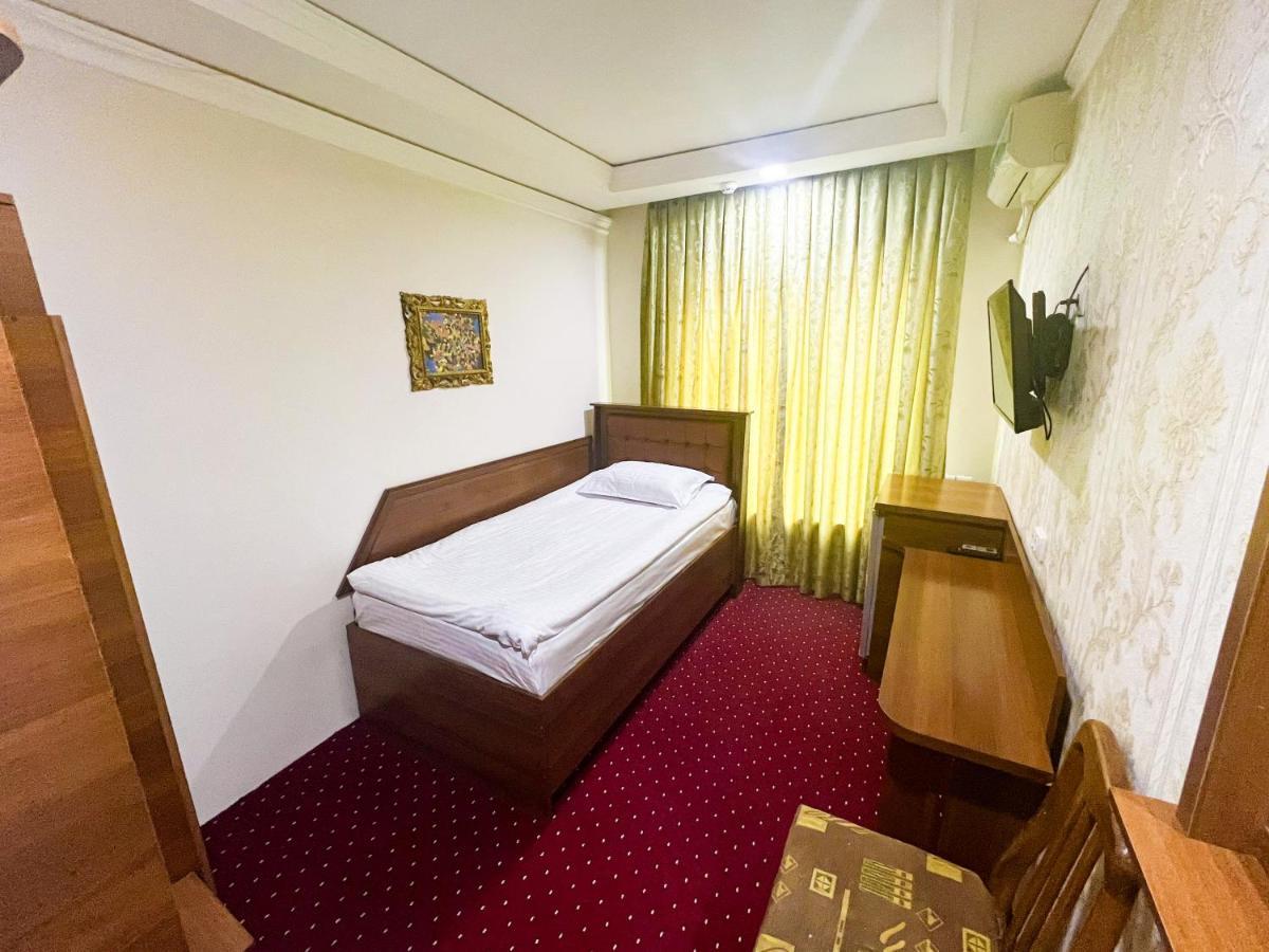 Reikartz Urgench Otel Dış mekan fotoğraf